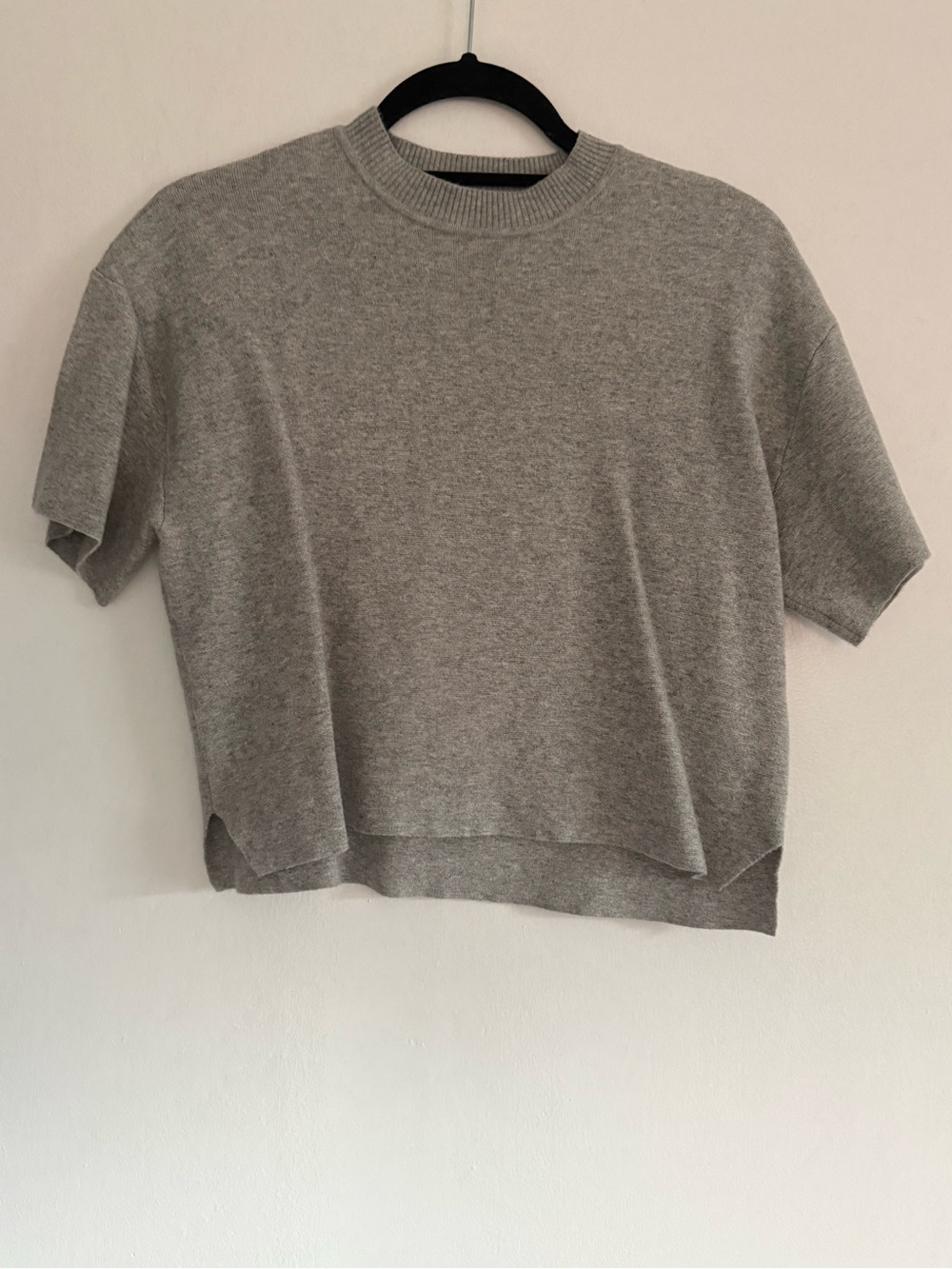 Abercrombie & Fitch Light Gray Knit Tee